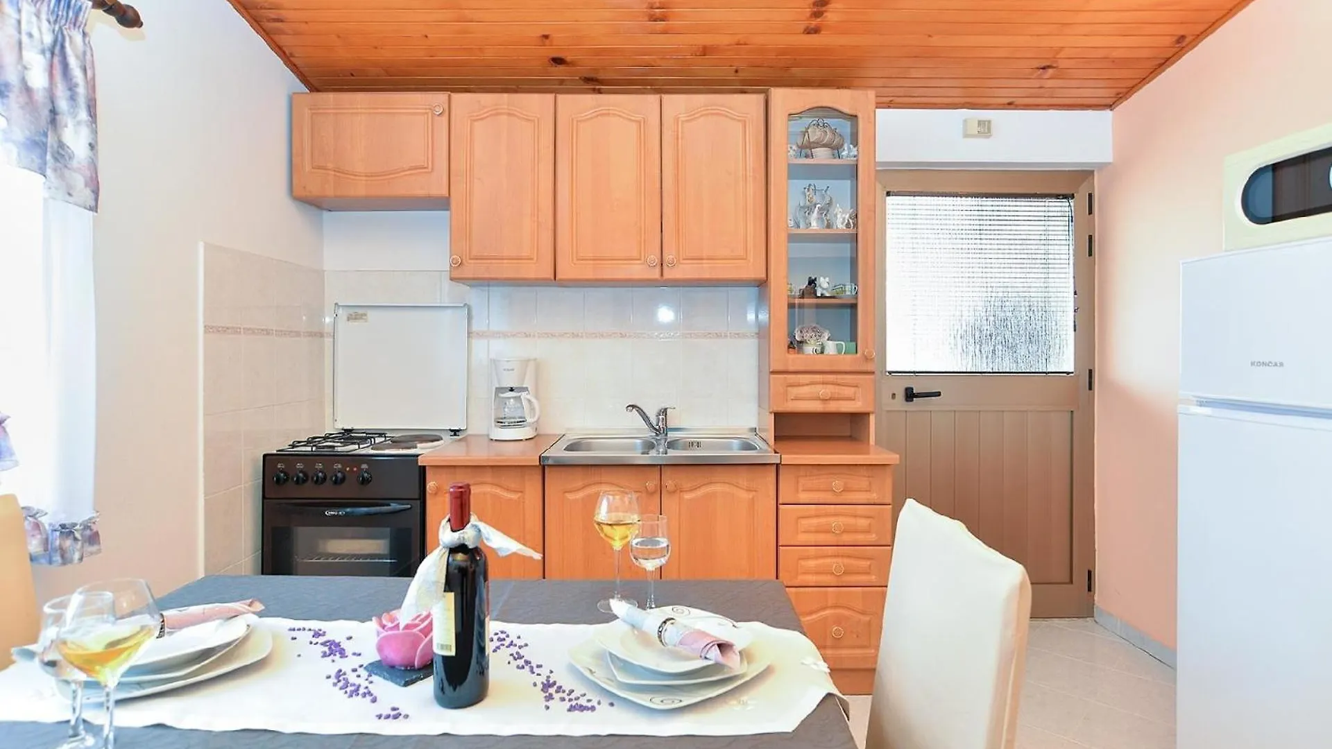 Ferienwohnung Fuer 2 Personen Ca 40 Qm In Pula-Fondole, Istrien Istrische Riviera 0*, Pula